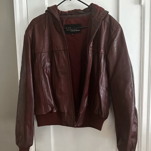 Wilsons Leather Jackets & Coats Vintage Wilsons Leather Bomber